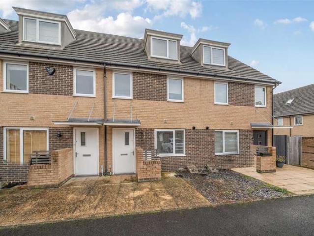 Cottage for sale in Rowner, Middlecroft