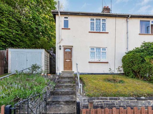 House for sale in Hertford, Colliers End