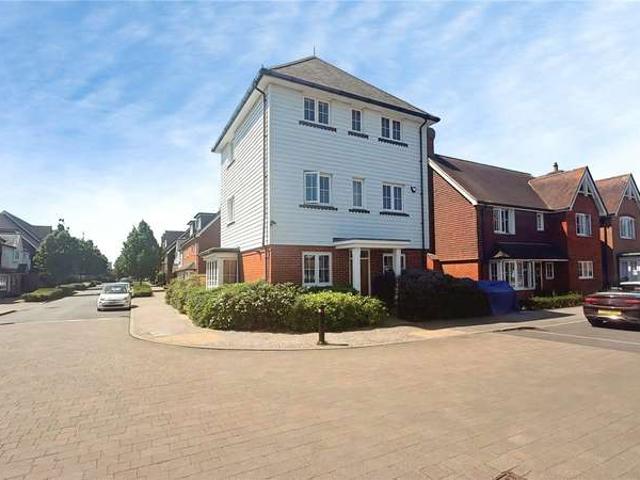 House for sale in Bersted, Clapham