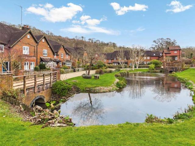 House for sale in Albury, Westborough