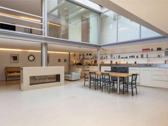House for sale in Clerkenwell, Greater London