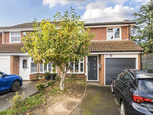 House for sale in Earley