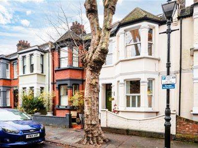 House for sale in Old Ford, Bow