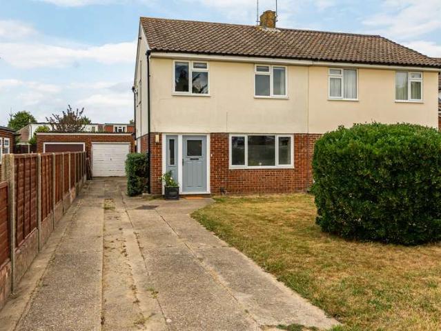 House for sale in Greenfields, Red Hill