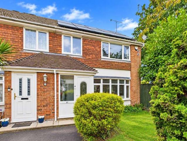 House for sale in Calcot, Garston Park