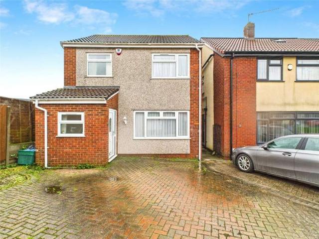 House for sale in Feckenham, City Of Bristol