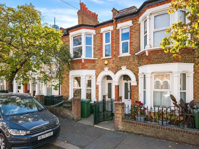 House for sale in Cordwell Estate, Greater London