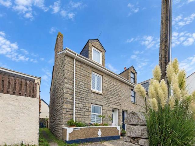 House for sale in Gulval, Longrock