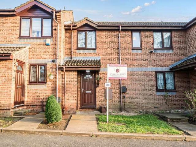 House for sale in New Barnet, Greater London