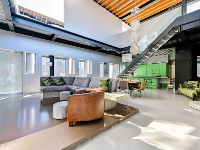 House for sale in North Kensington, Kensal Town
