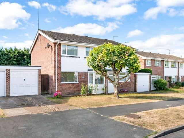 House for sale in Marehill, Horsham