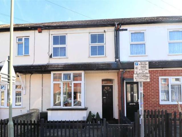 House for sale in Horsell, Woking