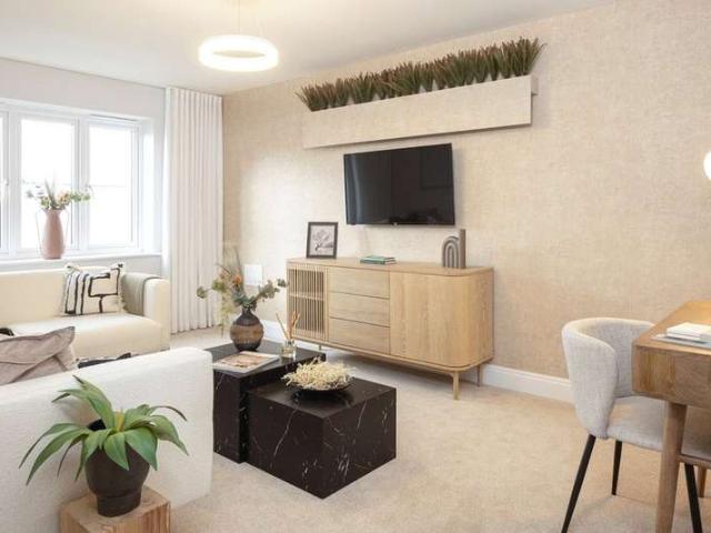 House for sale in Finchwood Park, Arborfield Green