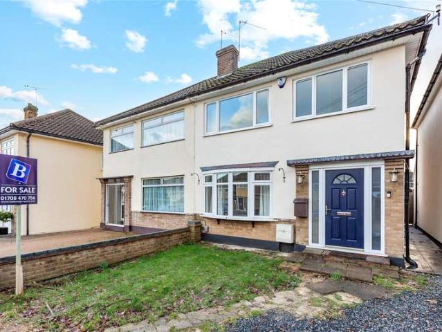 House for sale in Emerson Park, Greater London