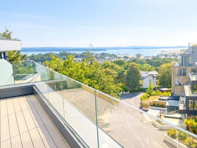 House for sale in Poole