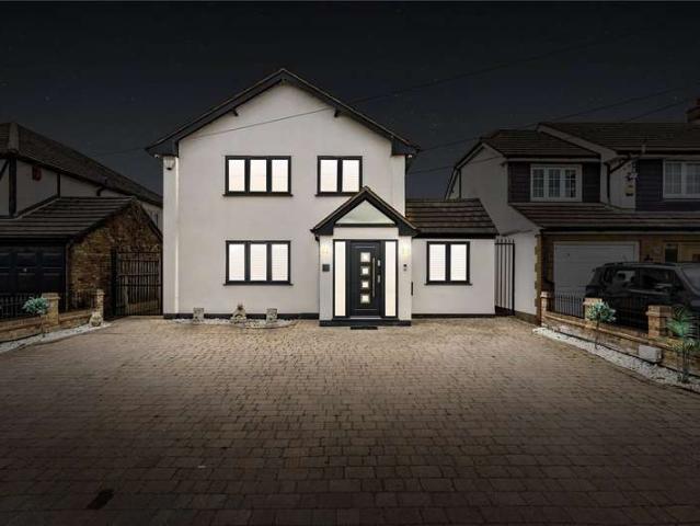 House for sale in Upminster, Greater London
