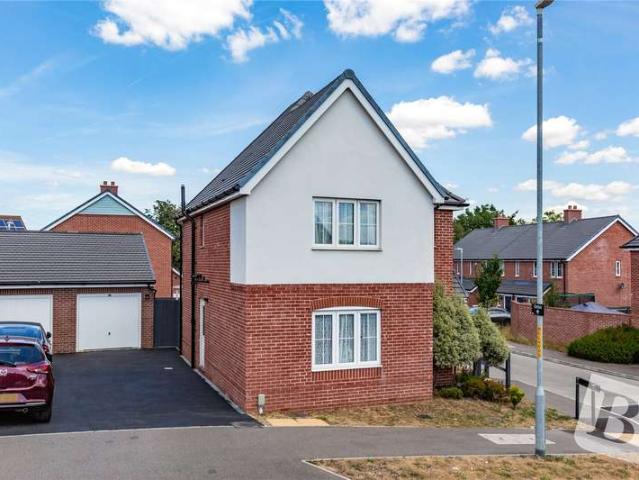 House for sale in Kings Farm, Hamerton