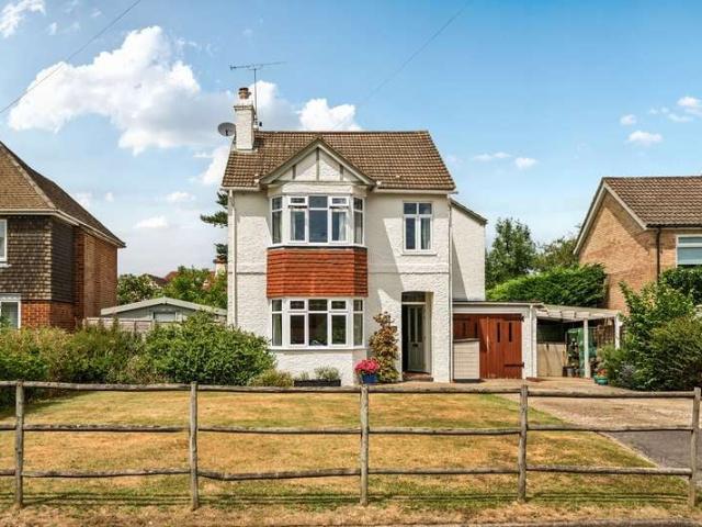 House for sale in Wrecclesham, Fole