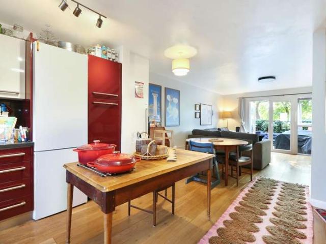 House for sale in London Borough of Lewisham, Greater London