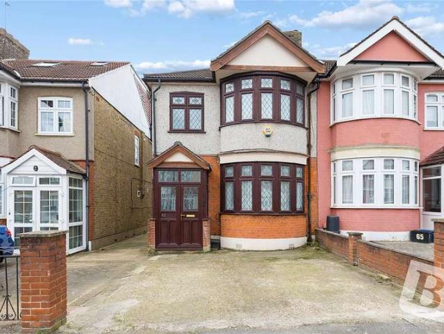 House for sale in Chadwell Heath, Greater London