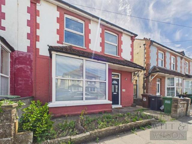 House for sale in Bulverhythe, Guestling Green