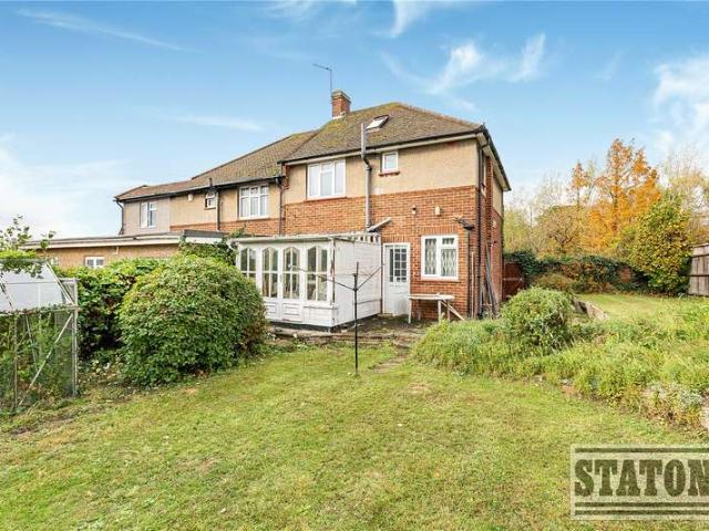 House for sale in East Barnet, Greater London