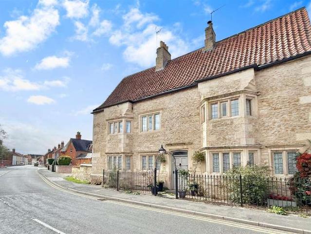 House for sale in Barholm, Lincolnshire
