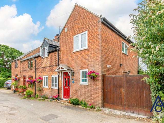 House for sale in Buckingham, Buckinghamshire
