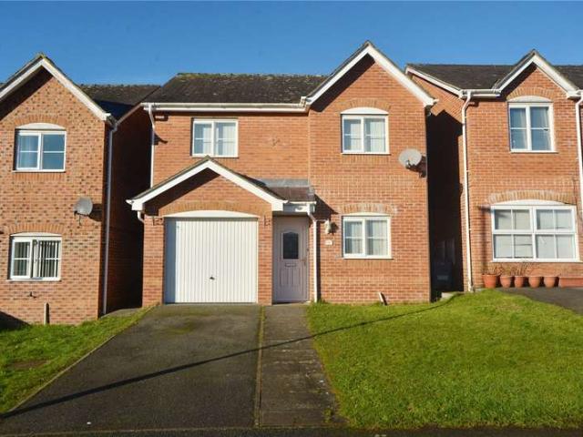 House for sale in Bangor, Wales