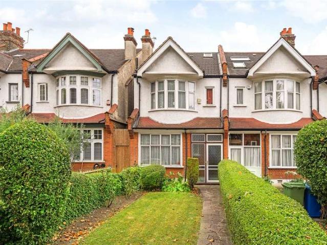 House for sale in London Borough of Southwark, Greater London