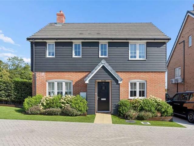 House for sale in Kings Farm, Hamerton