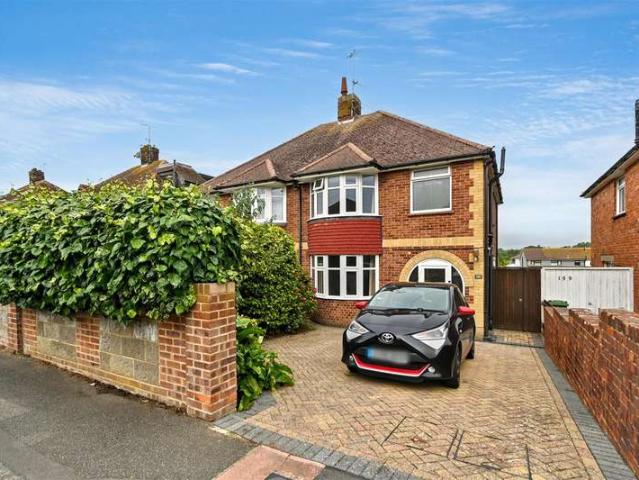 House for sale in Bridgemere, Eastbourne