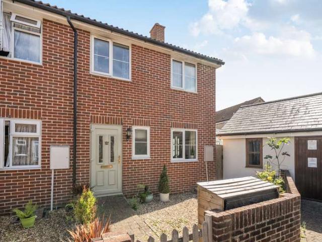 House for sale in Ilminster, Somerset