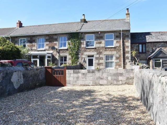 House for sale in Mount Ambrose, Cornwall