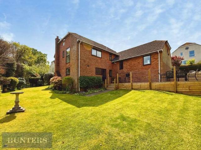 House for sale in West Hill, Budlake
