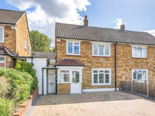 House for sale in London Borough of Croydon, Upper Norwood
