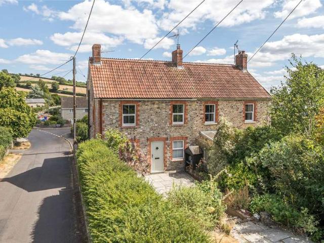 House for sale in Wadeford, Combe St Nicholas