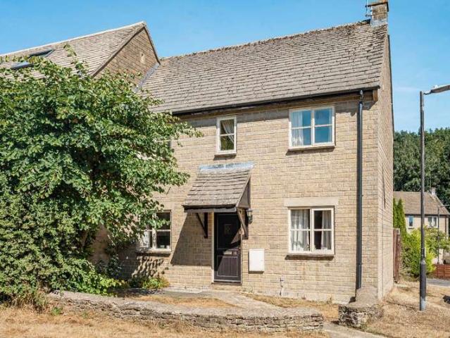 House for sale in Fossebridge, Gloucestershire