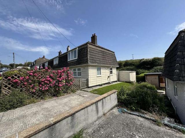 House for sale in Penwartha Coombe, Cornwall