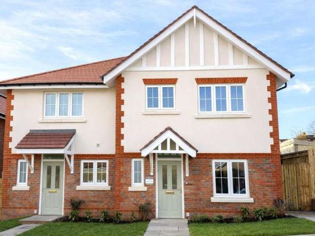 House for sale in Martin's Heron, Winkfield