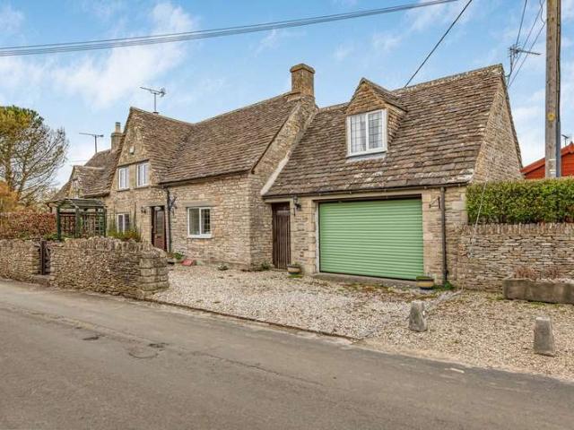 House for sale in Fossebridge, Gloucestershire