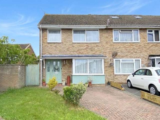 House for sale in Fishersgate, West Sussex