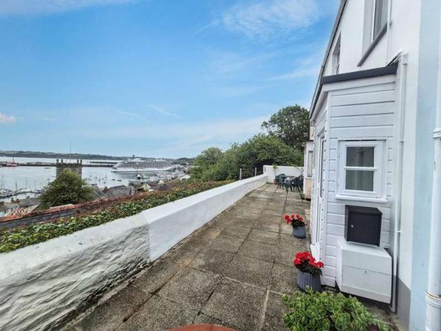 House for sale in Falmouth, Cornwall