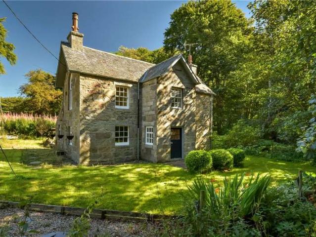 House for sale in Kirkton Of Skene, Scotland