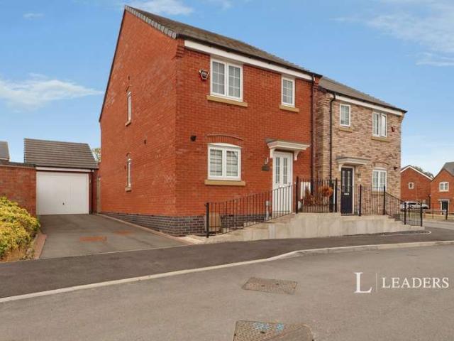 House for rent in Elmfield, Leicestershire