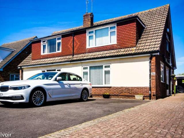 House for sale in Abbotswood, Pamington