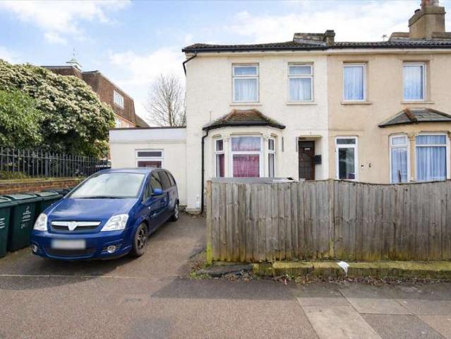 House for sale in Monks Orchard, Kent