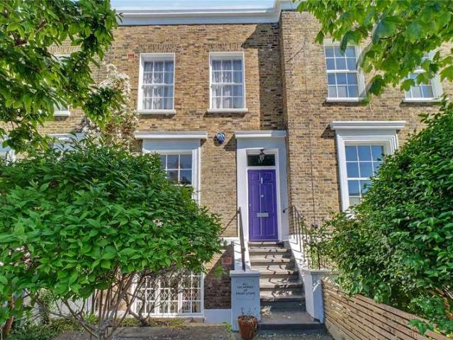 House for sale in Dalston, De Beauvoir Town