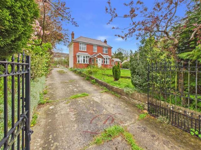 House for sale in Walwen, Wales