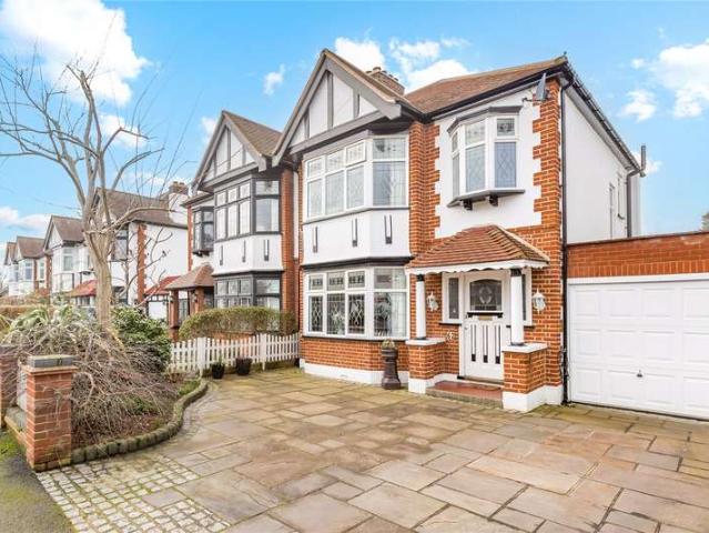 House for sale in Upminster, Greater London